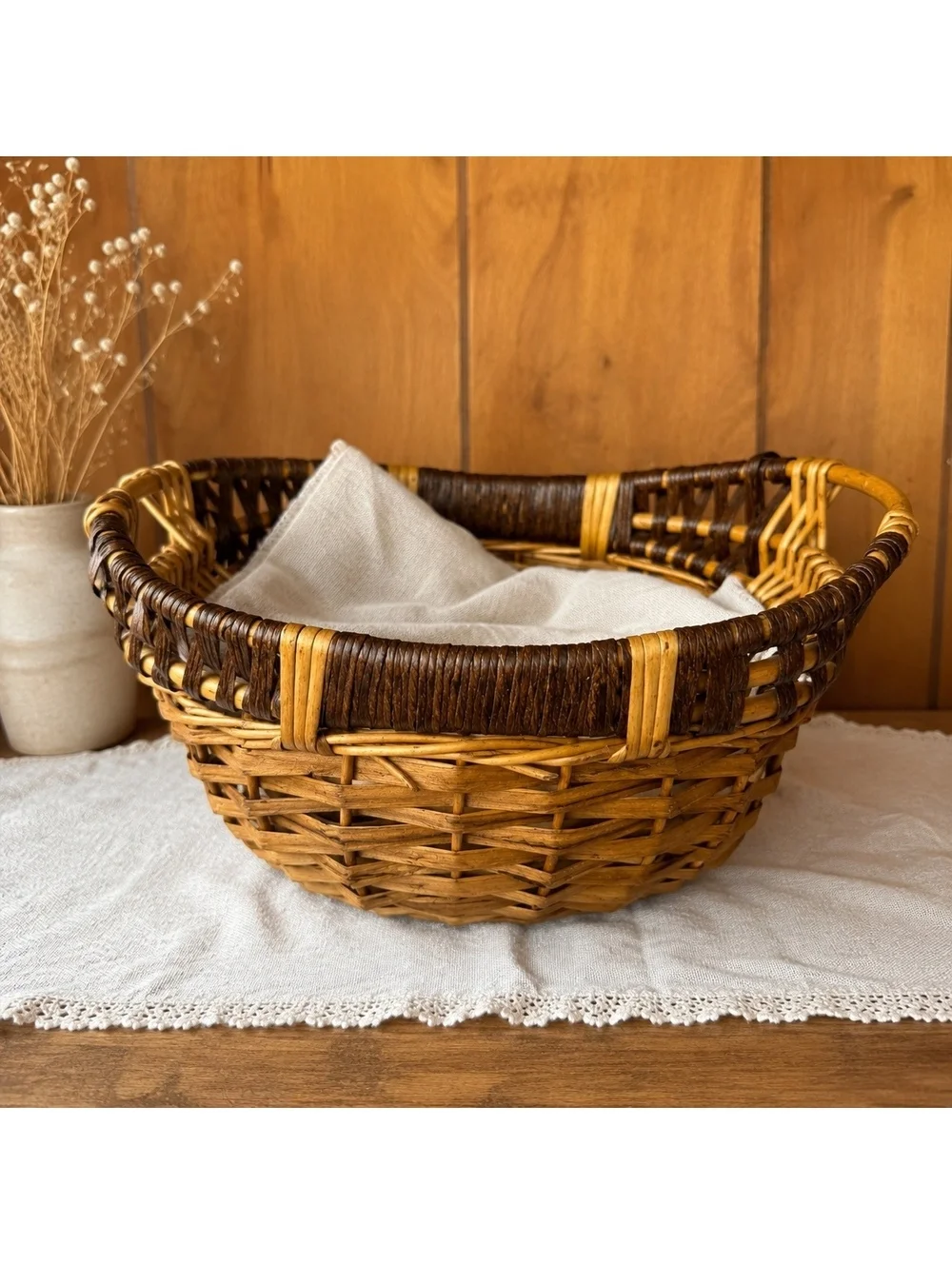 Vintage Two Tone Woven Wicker Basket Rustic Boho Farmhouse Storage Decor 10x8x6